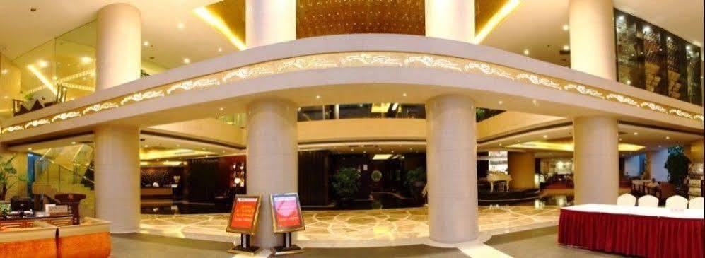 Rong Impression International Hotel Ченду Екстер'єр фото